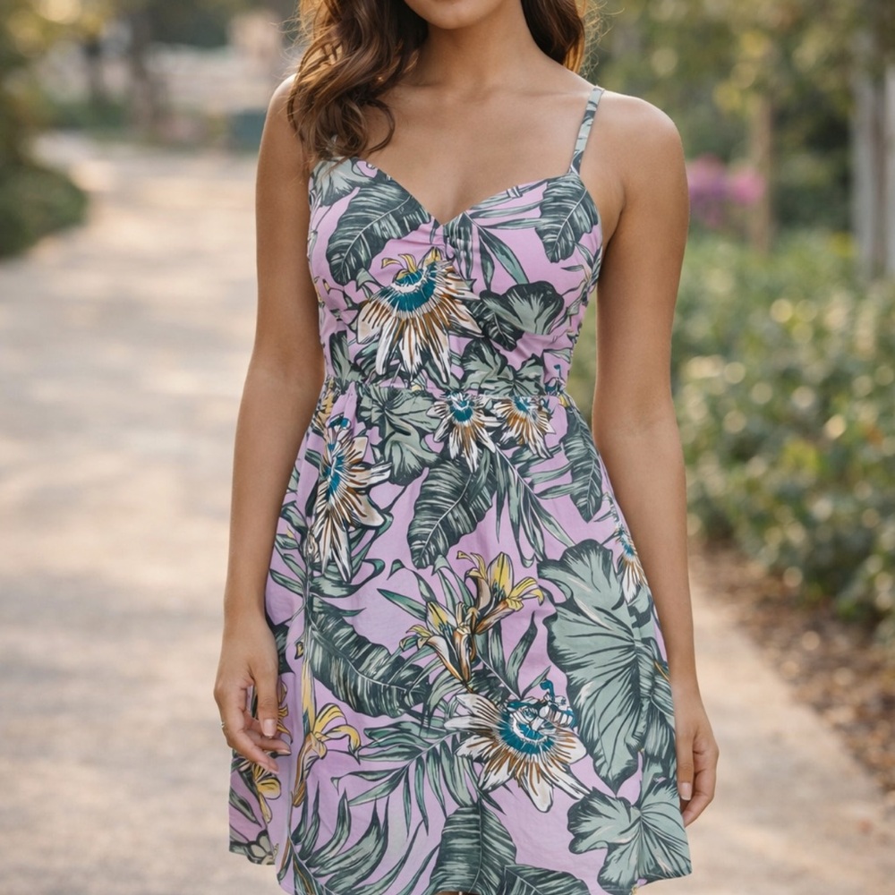 Floral Tropical Print Spaghetti-Strap Dress in Lavender
